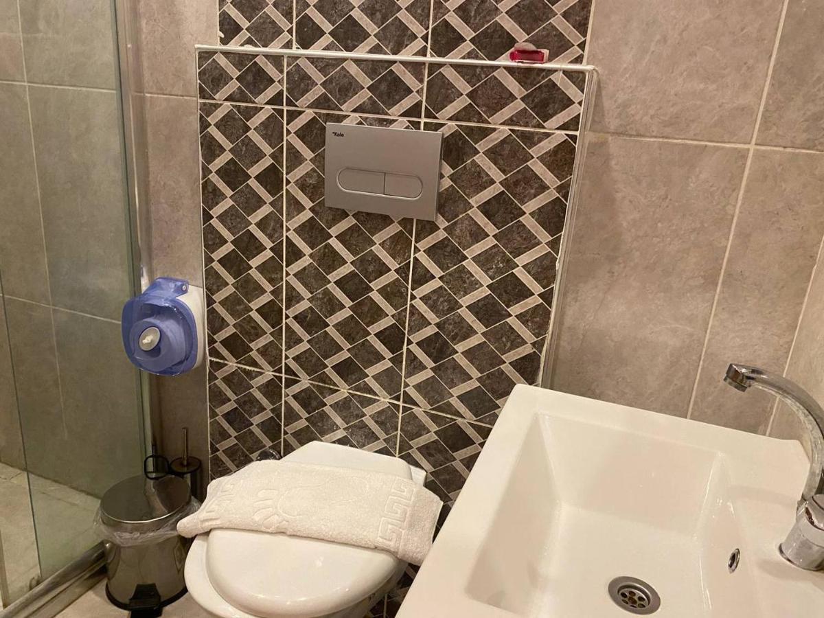 Aparthotel House 1