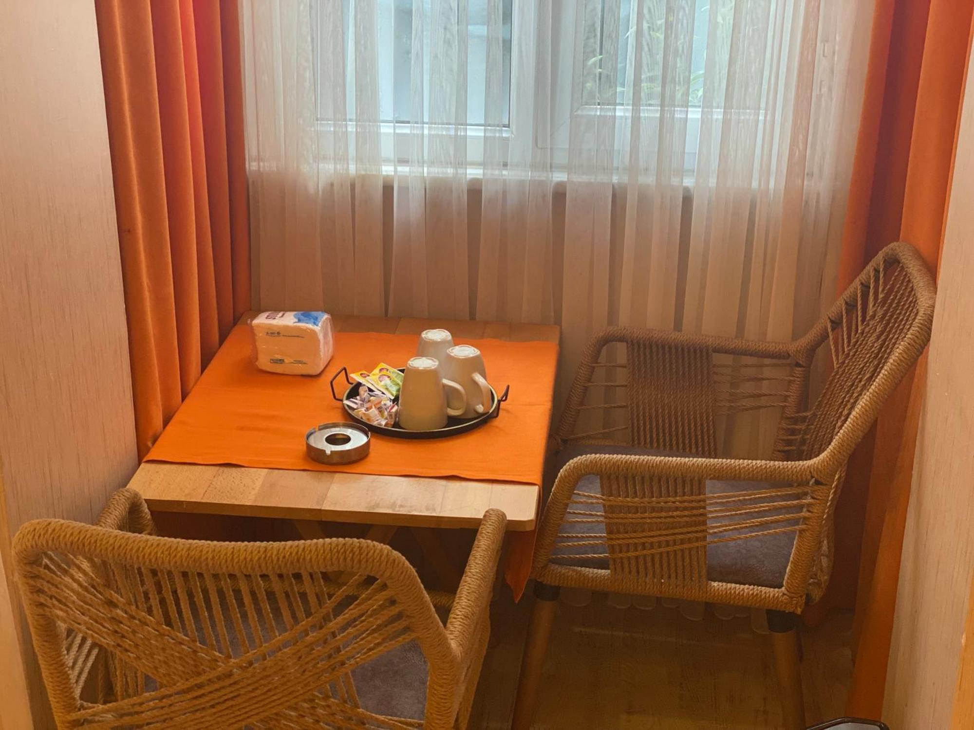 Aparthotel House 1
